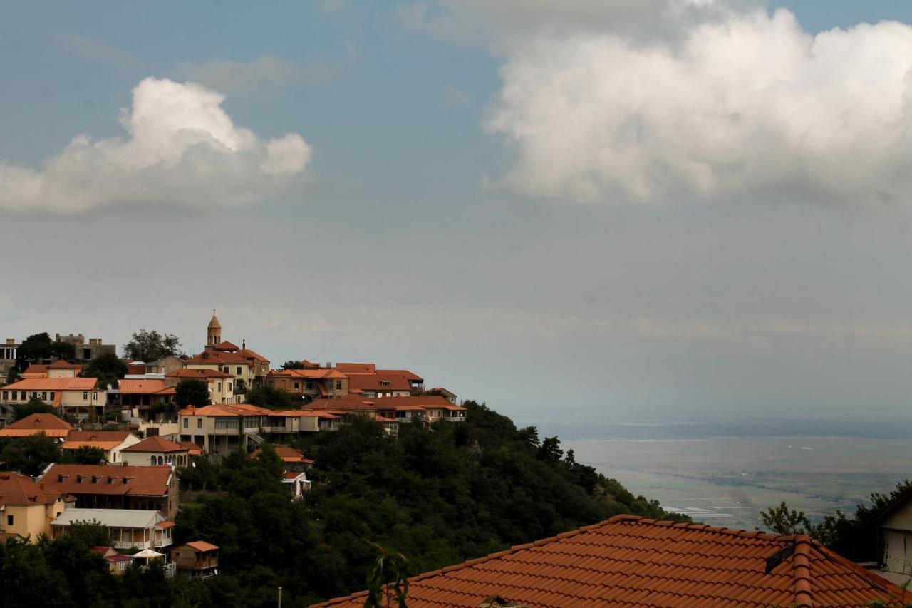 Sighnaghi Inn Signagi Exterior foto